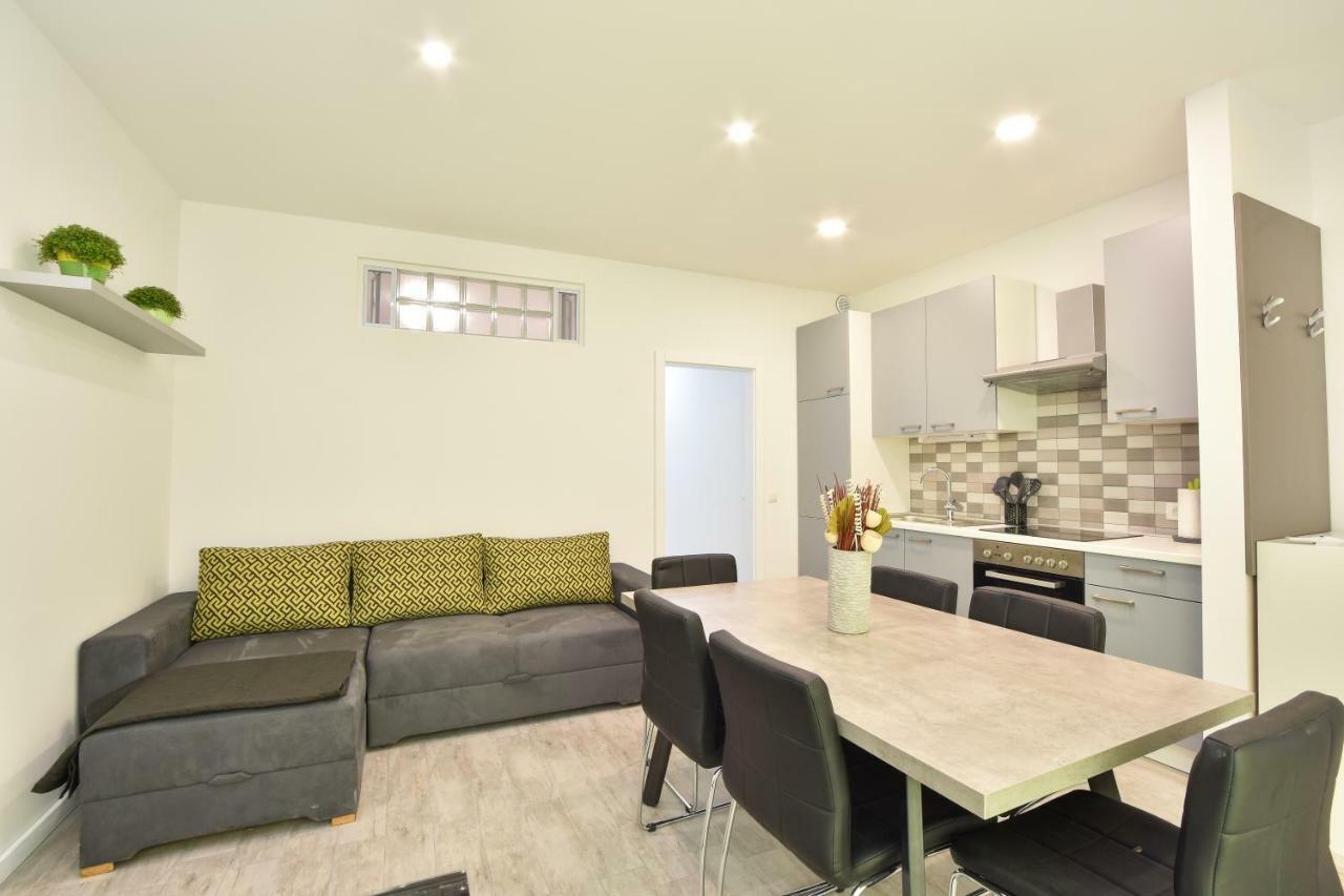 Apartmani Iva&Ante Dugi Rat Extérieur photo